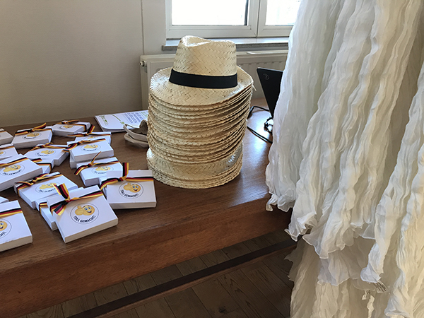 photos remise de diplômes aux promotions du DU allemand 2021 et 2022